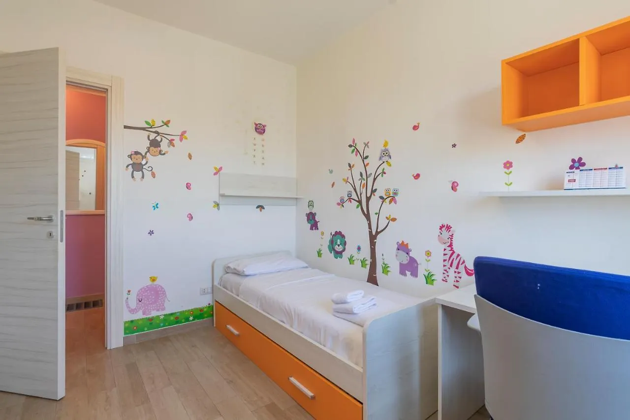 Big Apartment - Alcuino 7 Milan Italy